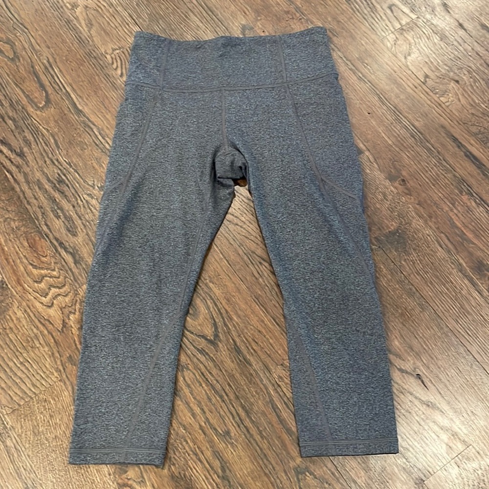Athleta capri leggings